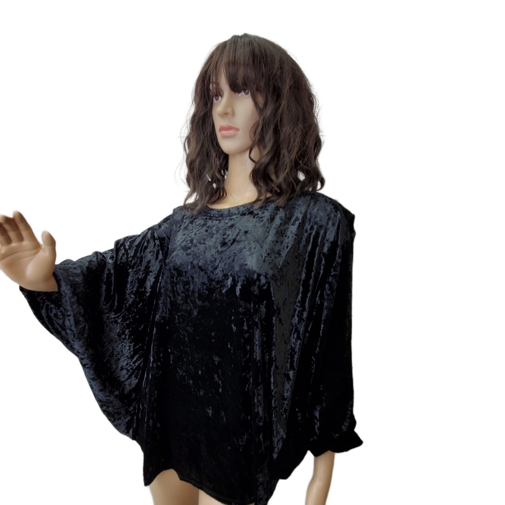 NWT Black Crushed Velvet Black Batwing Sleeve World Market Oversized Top L / XL